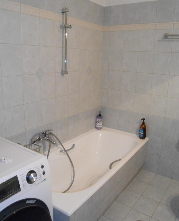 Secret Garden 76 Sq.M. Apartment Close To City Center Ioánnina Exteriör bild