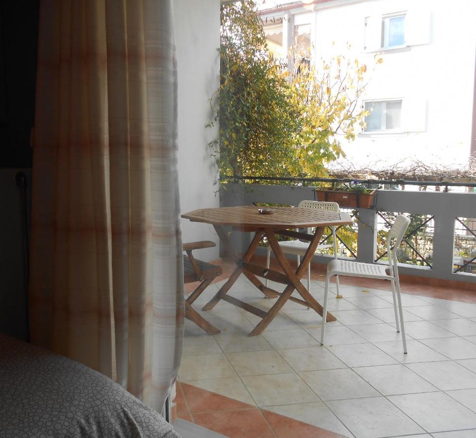 Secret Garden 76 Sq.M. Apartment Close To City Center Ioánnina Exteriör bild