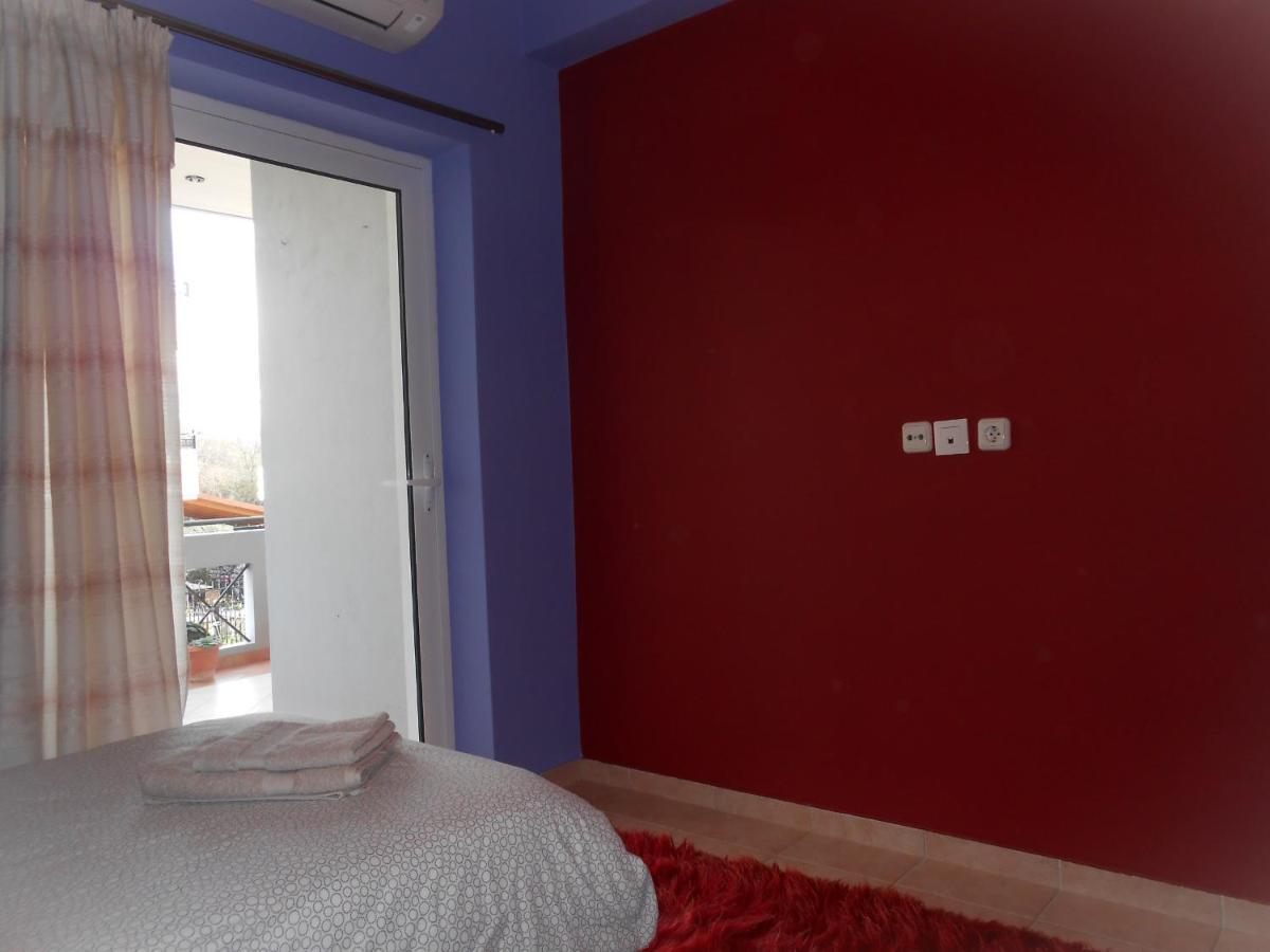 Secret Garden 76 Sq.M. Apartment Close To City Center Ioánnina Exteriör bild